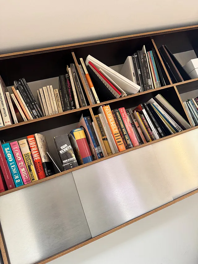 Bureau Induxia 04